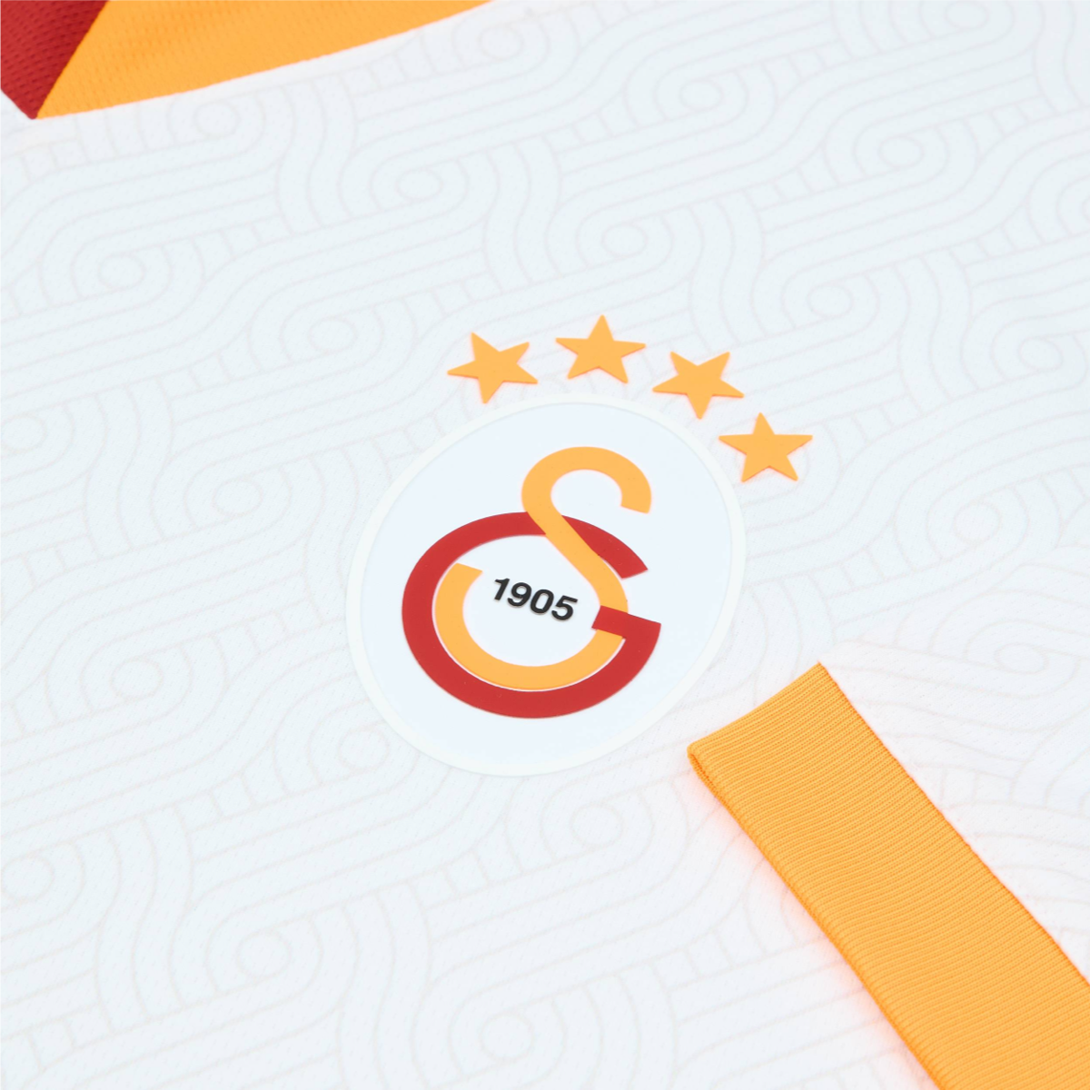 2024-25 Galatasaray SK 2a Equipación