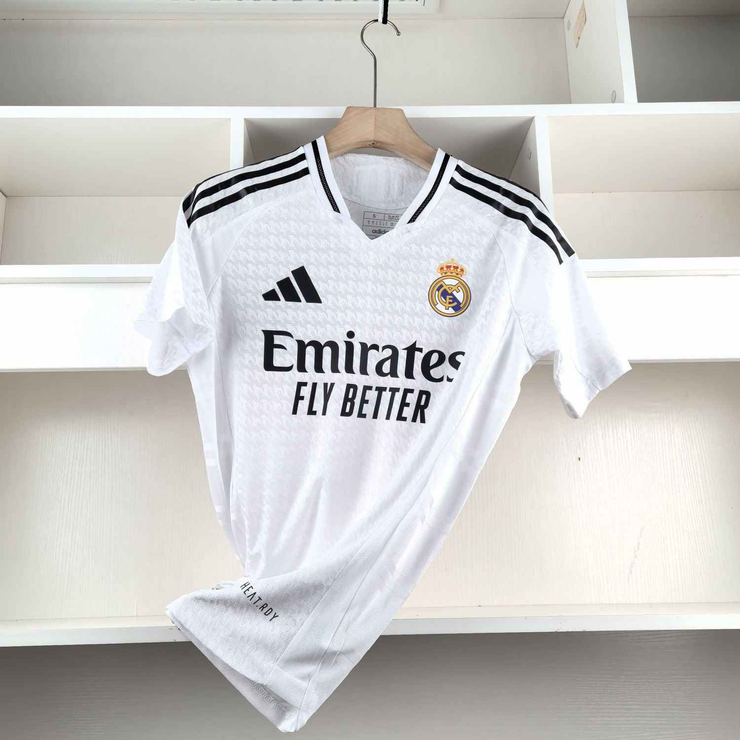 MAILLOT DEL REAL MADRID 2024/2025