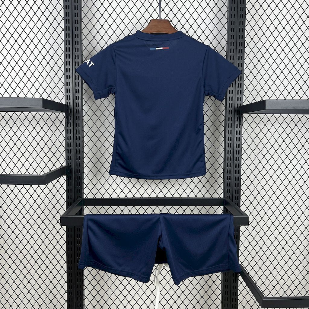 Conjunto Infantil París 2025/2026