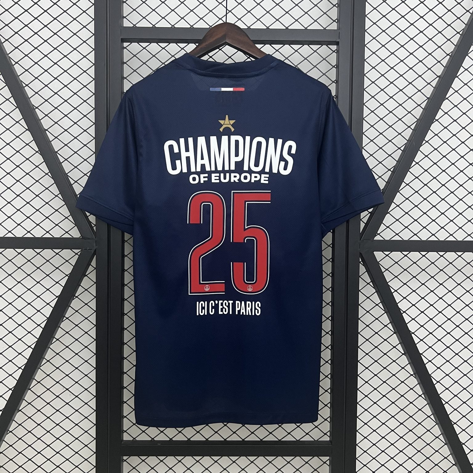 LIGAS DE CAMPEONES DE MAILLOT PARIS 2025