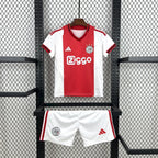 Conjunto Infantil Ajax 2025/2026